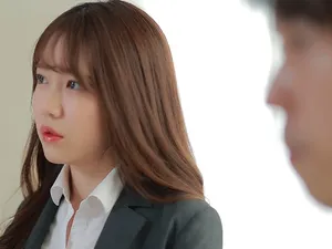 MTALL-072 [Quay phim 4K] "Phần thân dưới của tôi quá mỏng manh..." Một chiếc váy giá rẻ từ một cửa hàng trực tuyến vô tình cám dỗ một cô gái có vòng ba nảy nở