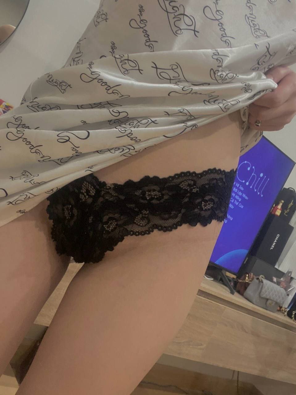 Vídeos pornôs com Phim Khieu Dam